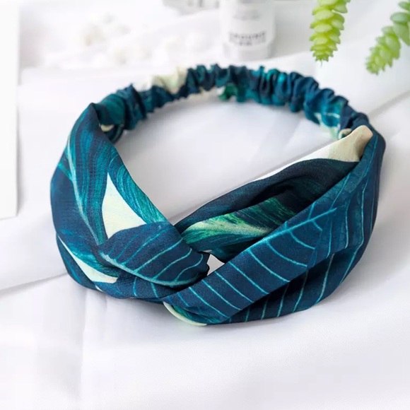 Accessories - 2 for $12 NWOT Headband Women’s Tropical Blue